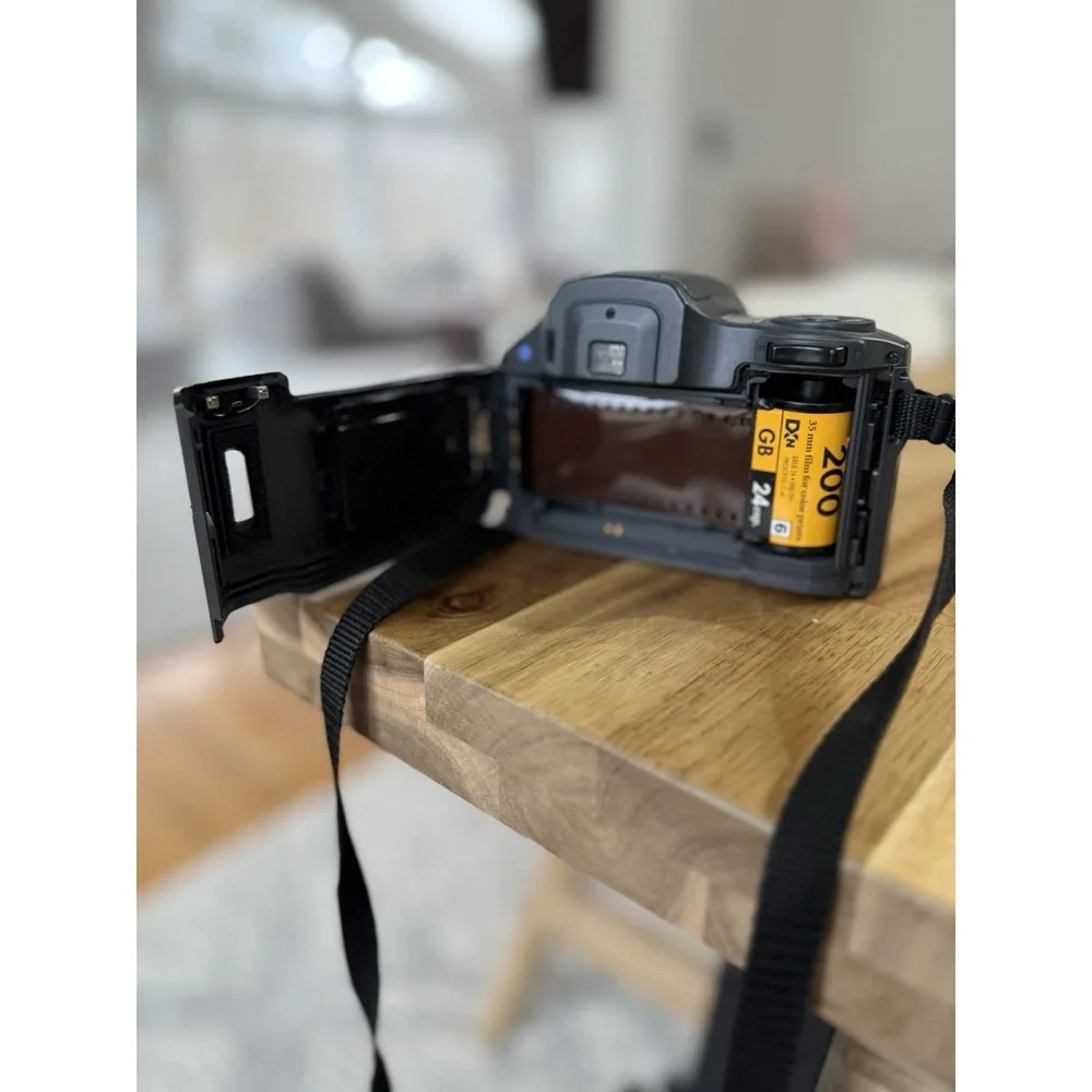 Olympus IS-10 Film Camera with 28-110mm Glass Aspherical AF Zoom Lens Flash